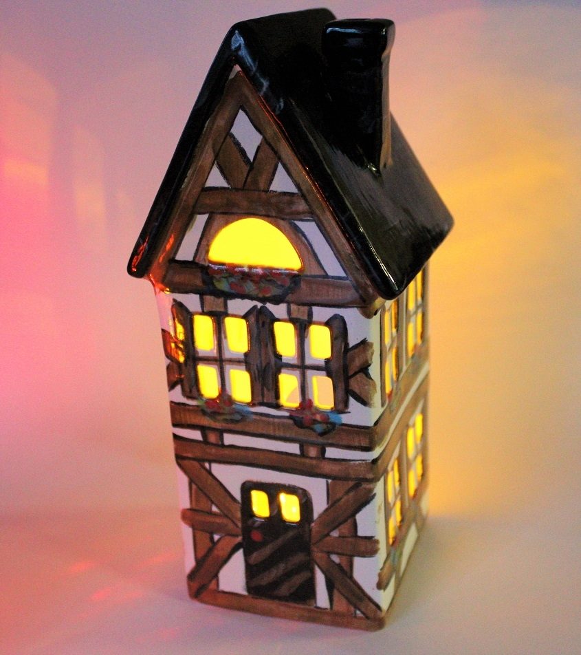 5264 Tall House Lantern with LED light