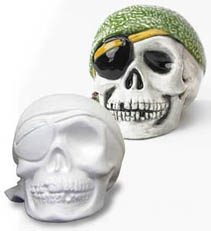 SKULL COLLECTIBLE 3.5"l x 2.75"h
