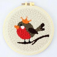 Red Robin- Punch Needle Kit 20cm x 20cm