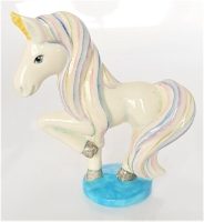 7055 Unicorn Figurine