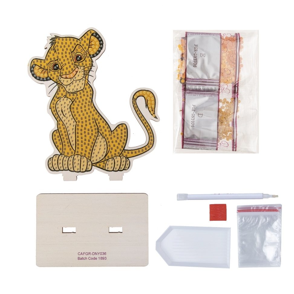 CAFGR-DNY036 Simba- Disney Crystal Art Buddy Kit contents